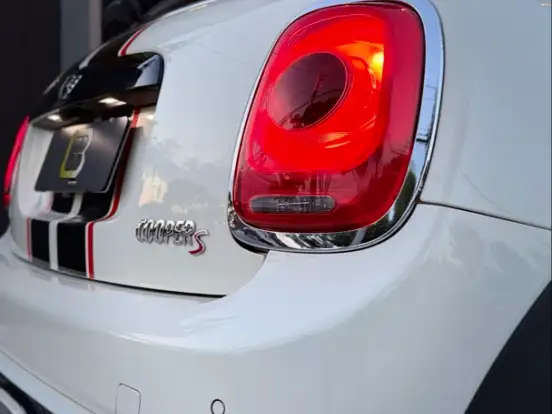MINI-COOPER-2.0 S TOP 16V TURBO GASOLINA 4P AUTOMÁTICO MINI-COOPER-2018