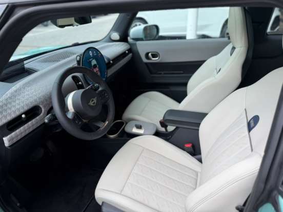 MINI-COOPER-2024