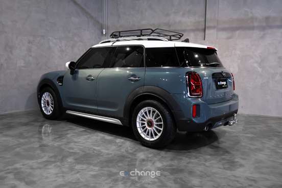 MINI-COUNTRYMAN-2021