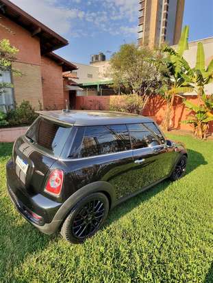 MINI-COOPER-2010
