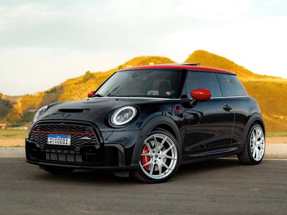 MINI COOPER 2.0 16V TWINPOWER GASOLINA JOHN COOPER WORKS 2P STEPTRONIC