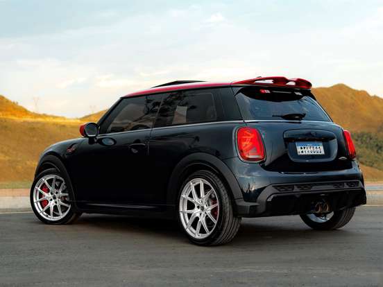 MINI-COOPER-2.0 16V TWINPOWER GASOLINA JOHN COOPER WORKS 2P STEPTRONIC MINI-COOPER-2023