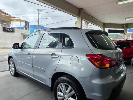 MITSUBISHI-ASX-2.0 4X2 16V GASOLINA 4P AUTOMÁTICO MITSUBISHI-ASX-2011