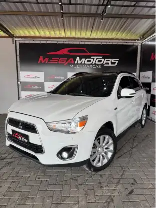 MITSUBISHI-ASX-2015