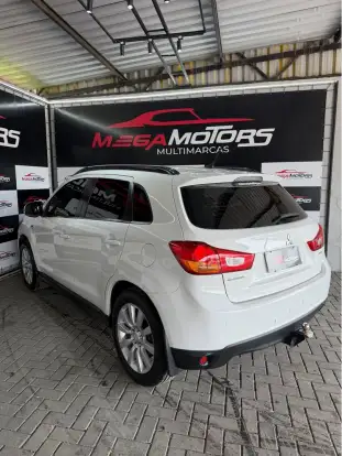 MITSUBISHI-ASX-2015