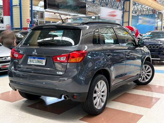 MITSUBISHI-ASX-2014