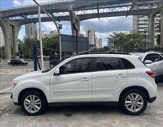 MITSUBISHI-ASX-2013