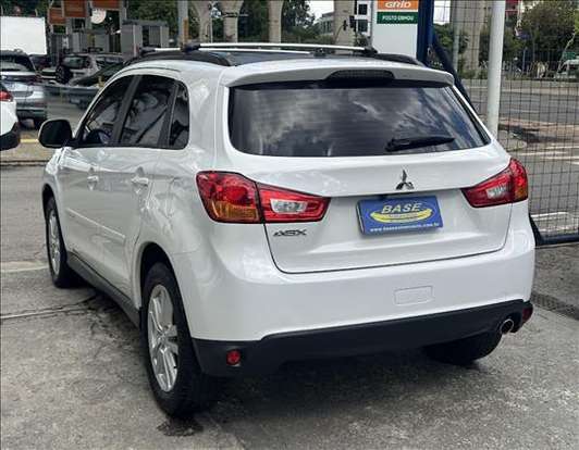 MITSUBISHI-ASX-2013