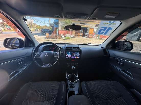 MITSUBISHI-ASX-2014