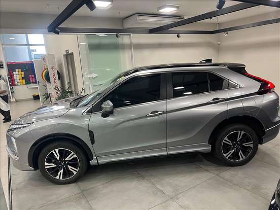 MITSUBISHI-ECLIPSE CROSS-2024