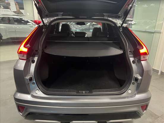 MITSUBISHI-ECLIPSE CROSS-2024