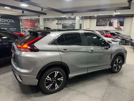 MITSUBISHI-ECLIPSE CROSS-2024