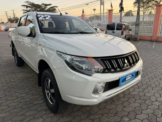 MITSUBISHI-L200 TRITON-2.4 16V TURBO DIESEL GL CD 4X4 MANUAL MITSUBISHI-L200 TRITON-2021