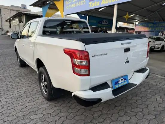 MITSUBISHI-L200 TRITON-2021
