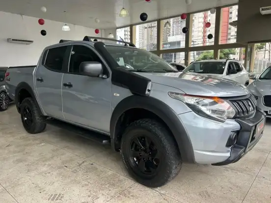 MITSUBISHI-L200 TRITON-2022