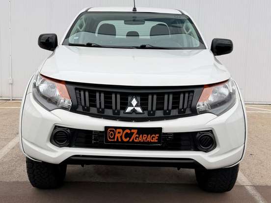 MITSUBISHI-L200 TRITON-2.4 16V TURBO DIESEL GL CD 4X4 MANUAL MITSUBISHI-L200 TRITON-2022