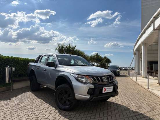 MITSUBISHI-L200 TRITON-2021