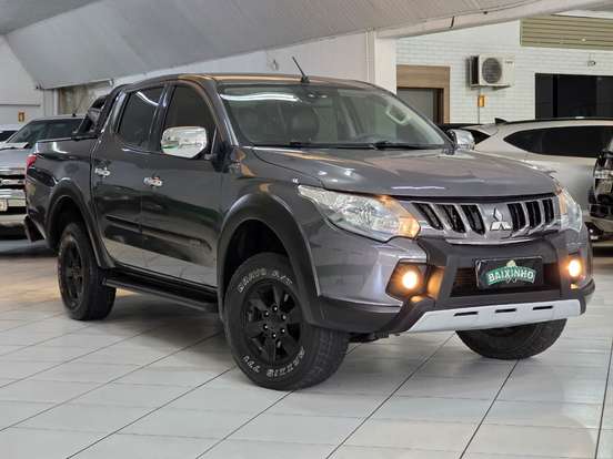 MITSUBISHI-L200 TRITON-2.4 16V TURBO DIESEL OUTDOOR HPE-S CD 4X4 AUTOMÁTICO MITSUBISHI-L200 TRITON-2021