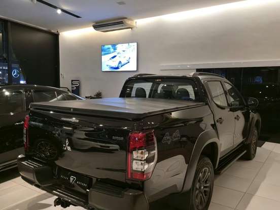 MITSUBISHI-L200 TRITON-2.4 16V TURBO DIESEL SPORT OUTDOOR GLS CD 4P 4X4 AUTOMÁTICO MITSUBISHI-L200 TRITON-2024