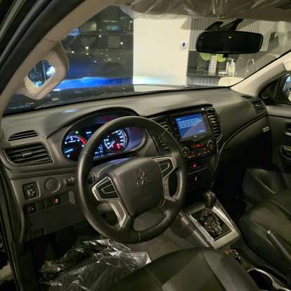 MITSUBISHI-L200 TRITON-2024