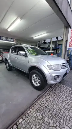MITSUBISHI L200 TRITON 3.2 HPE 4X4 CD 16V TURBO INTERCOOLER DIESEL 4P AUTOMÁTICO