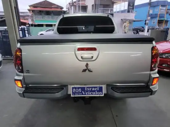 MITSUBISHI-L200 TRITON-3.2 HPE 4X4 CD 16V TURBO INTERCOOLER DIESEL 4P AUTOMÁTICO MITSUBISHI-L200 TRITON-2015