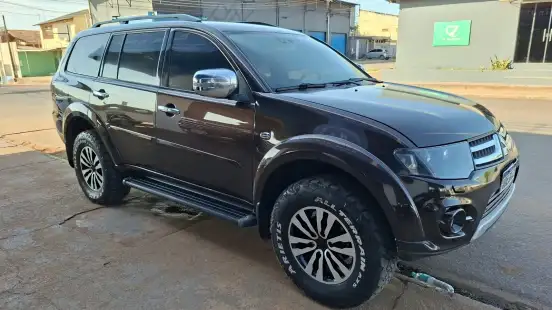 MITSUBISHI-PAJERO DAKAR-2014