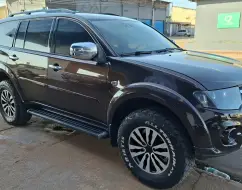 MITSUBISHI PAJERO DAKAR 3.2 HPE 4X4 7 LUGARES 16V TURBO INTERCOOLER DIESEL 4P AUTOMÁTICO MITSUBISHI PAJERO DAKAR 3.2 HPE 4X4 7 LUGARES 16V TURBO INTERCOOLER DIESEL 4P AUTOMÁTICO