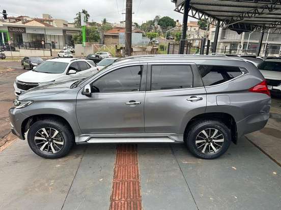MITSUBISHI-PAJERO SPORT-2.4 16V MIVEC TURBO DIESEL HPE AWD AUTOMÁTICO MITSUBISHI-PAJERO SPORT-2019