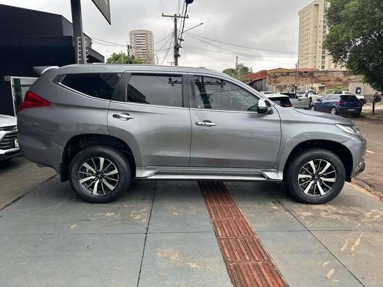 MITSUBISHI-PAJERO SPORT-2.4 16V MIVEC TURBO DIESEL HPE AWD AUTOMÁTICO MITSUBISHI-PAJERO SPORT-2019