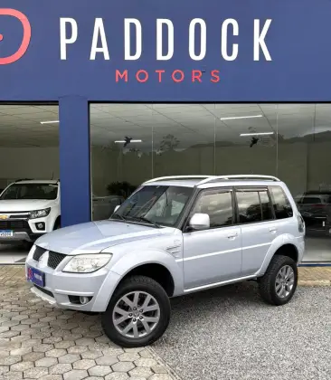 MITSUBISHI PAJERO TR4 2.0 GLS 4X4 16V FLEX 4P MANUAL