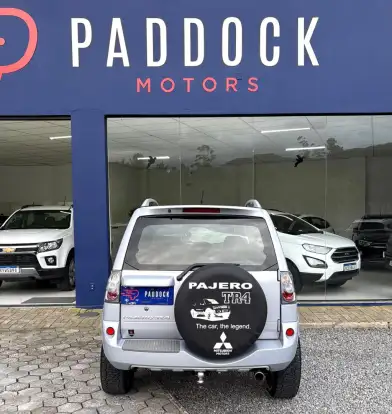 MITSUBISHI-PAJERO TR4-2011