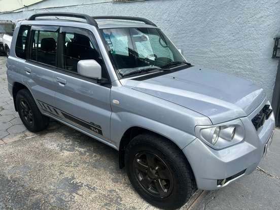 MITSUBISHI-PAJERO TR4-2009