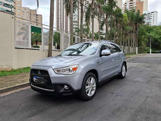 MITSUBISHI-ASX-2012