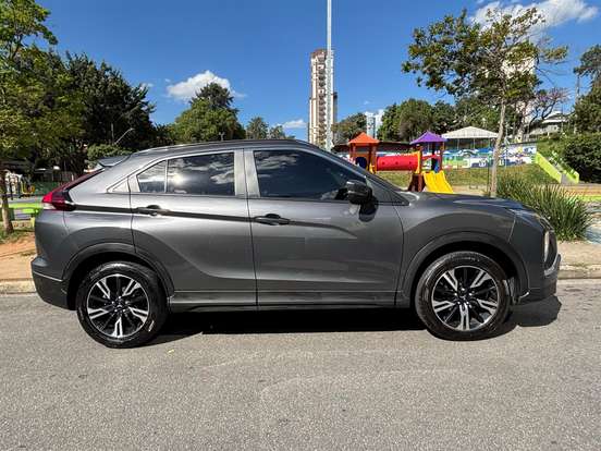 MITSUBISHI-ECLIPSE CROSS-1.5 MIVEC TURBO GASOLINA GLS CVT MITSUBISHI-ECLIPSE CROSS-2022