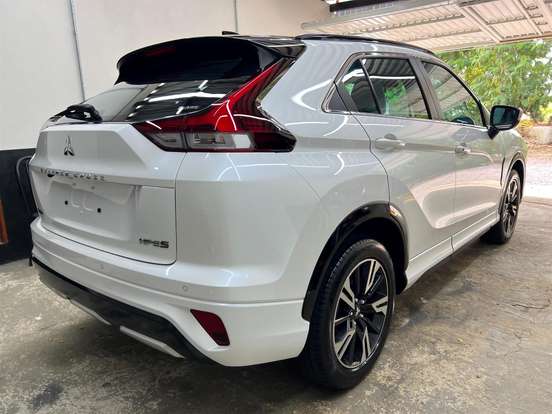 MITSUBISHI-ECLIPSE CROSS-1.5 MIVEC TURBO GASOLINA HPE-S S-AWC CVT MITSUBISHI-ECLIPSE CROSS-2024