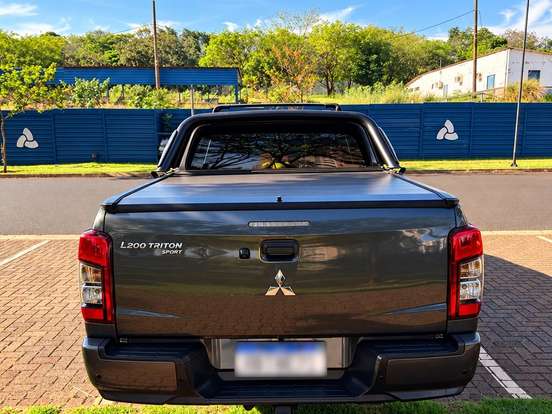 MITSUBISHI-L200 TRITON-2.4 16V TURBO DIESEL SPORT GLS CD 4P 4X4 AUTOMÁTICO MITSUBISHI-L200 TRITON-2021