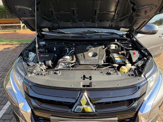 MITSUBISHI-L200 TRITON-2021