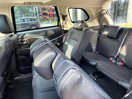 MITSUBISHI-OUTLANDER-2.0 COMFORT 16V GASOLINA 4P AUTOMÁTICO MITSUBISHI-OUTLANDER-2017