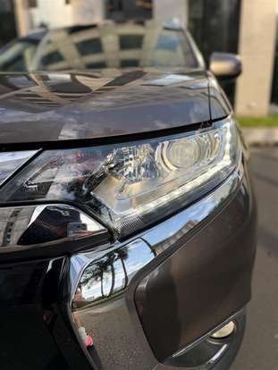 MITSUBISHI-OUTLANDER-2017