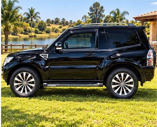 MITSUBISHI PAJERO 3.5 HPE 4X4 7 LUGARES V6 24V FLEX 4P AUTOMÁTICO