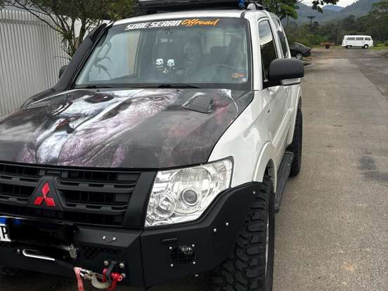 MITSUBISHI-PAJERO FULL-3.8 HPE 4X4 V6 24V GASOLINA 2P AUTOMÁTICO MITSUBISHI-PAJERO FULL-2011