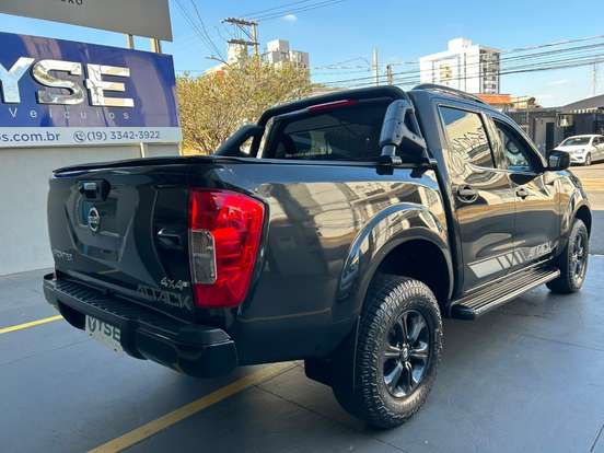 NISSAN-FRONTIER-2020