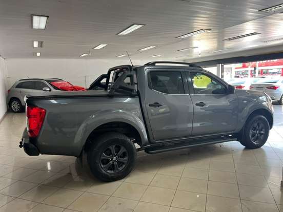 NISSAN-FRONTIER-2021