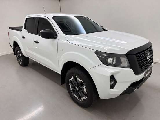 NISSAN-FRONTIER-2022