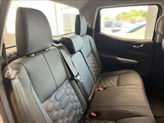 NISSAN-FRONTIER-2024