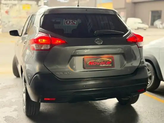 NISSAN-KICKS-2020