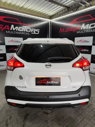 NISSAN-KICKS-2017