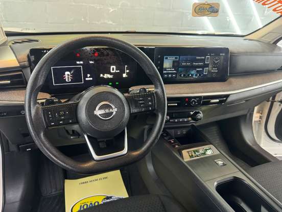 NISSAN-KICKS-2025