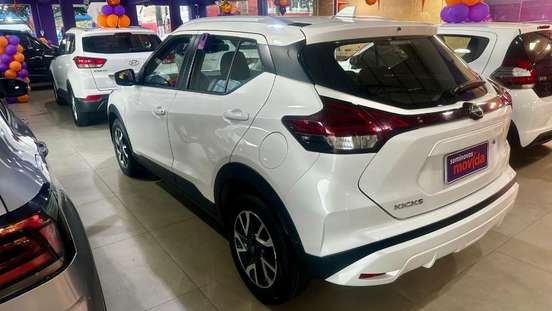 NISSAN-KICKS-2024